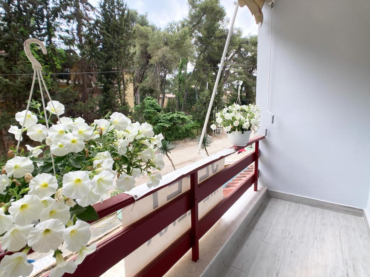 Promo Price September - Home By The Sea 1 Min From The Beach Golem  Exterior photo